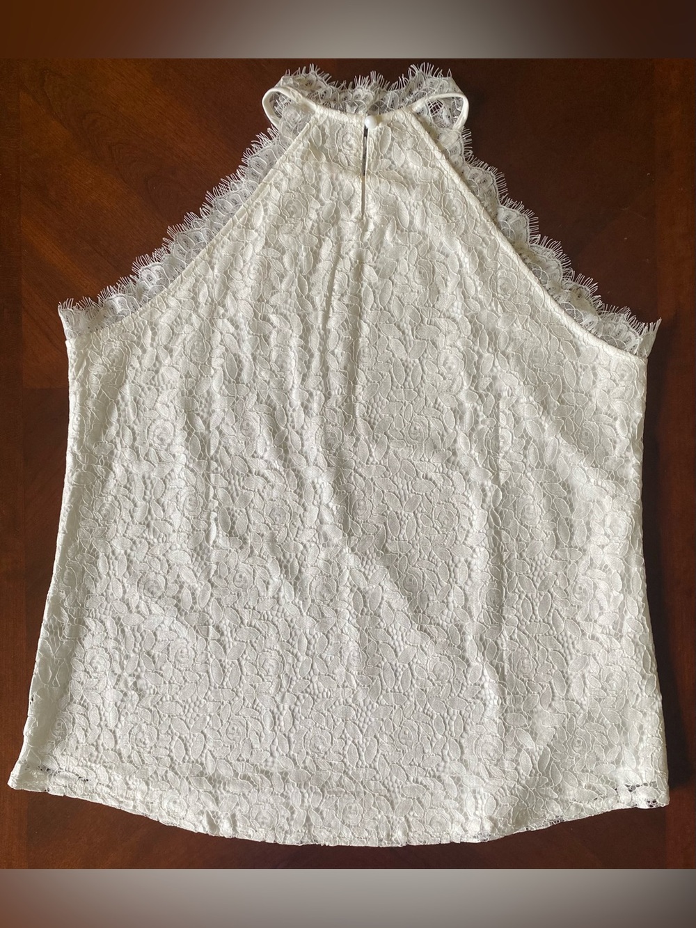 White NWOT Blouse Sleeveless Lacey - Picture 5 of 9